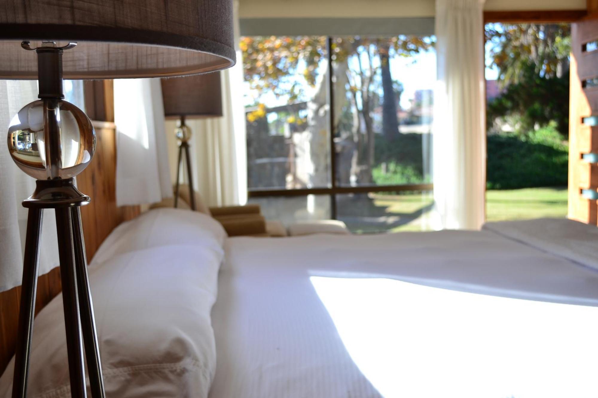 Hotel Quintas Papagayo Энсенада Номер фото