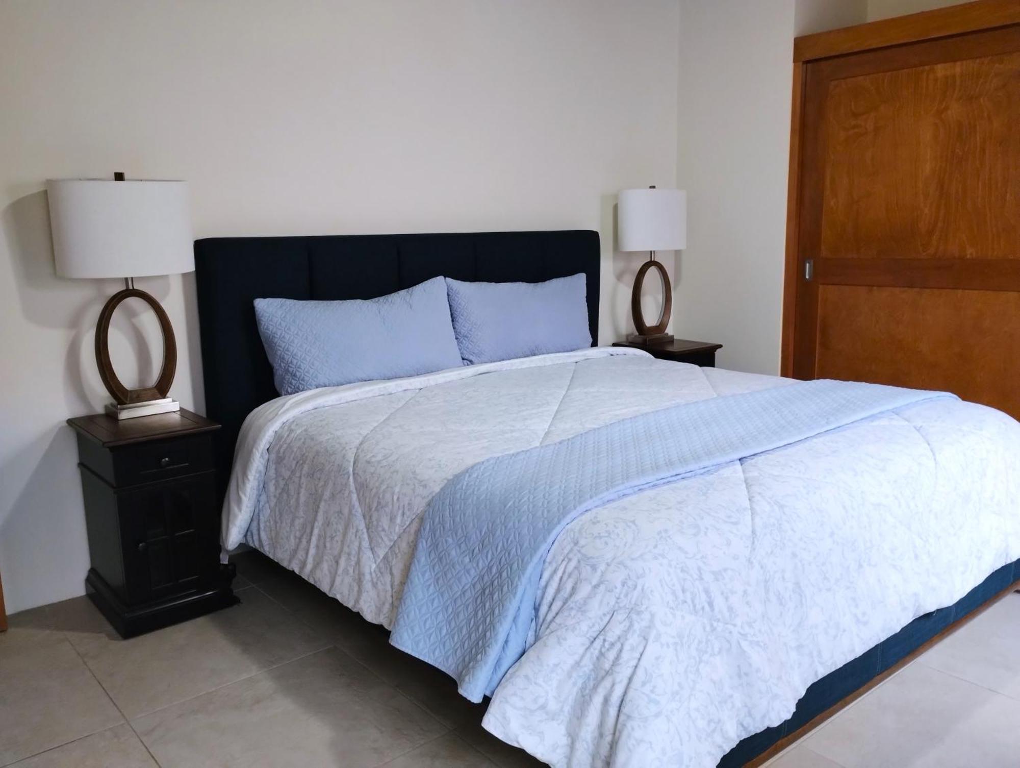 Hotel Quintas Papagayo Энсенада Номер фото